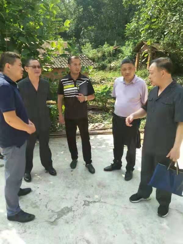 图①：执行联动小组碰头.jpg